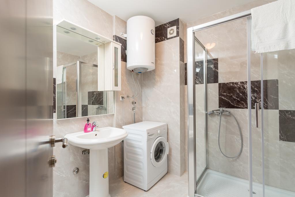 Apartment Adriatic Raf Budva